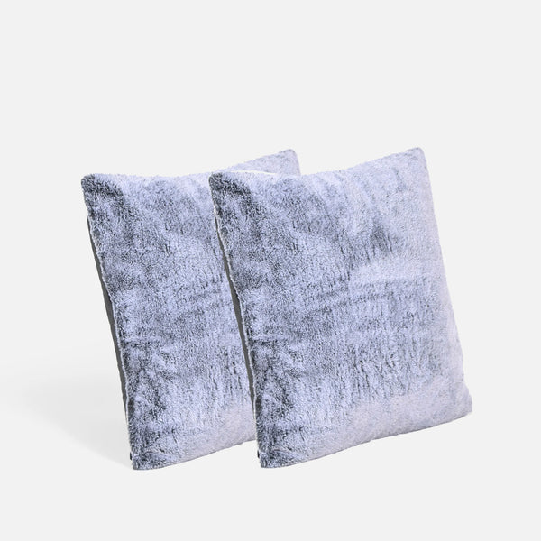 Deluxe-Kissen aus Kunstfell (Sensorisches Grau), 2er-Set